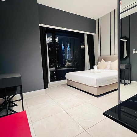 Axon Suites Pavilion By Victory House Kuala Lumpur Exterior photo