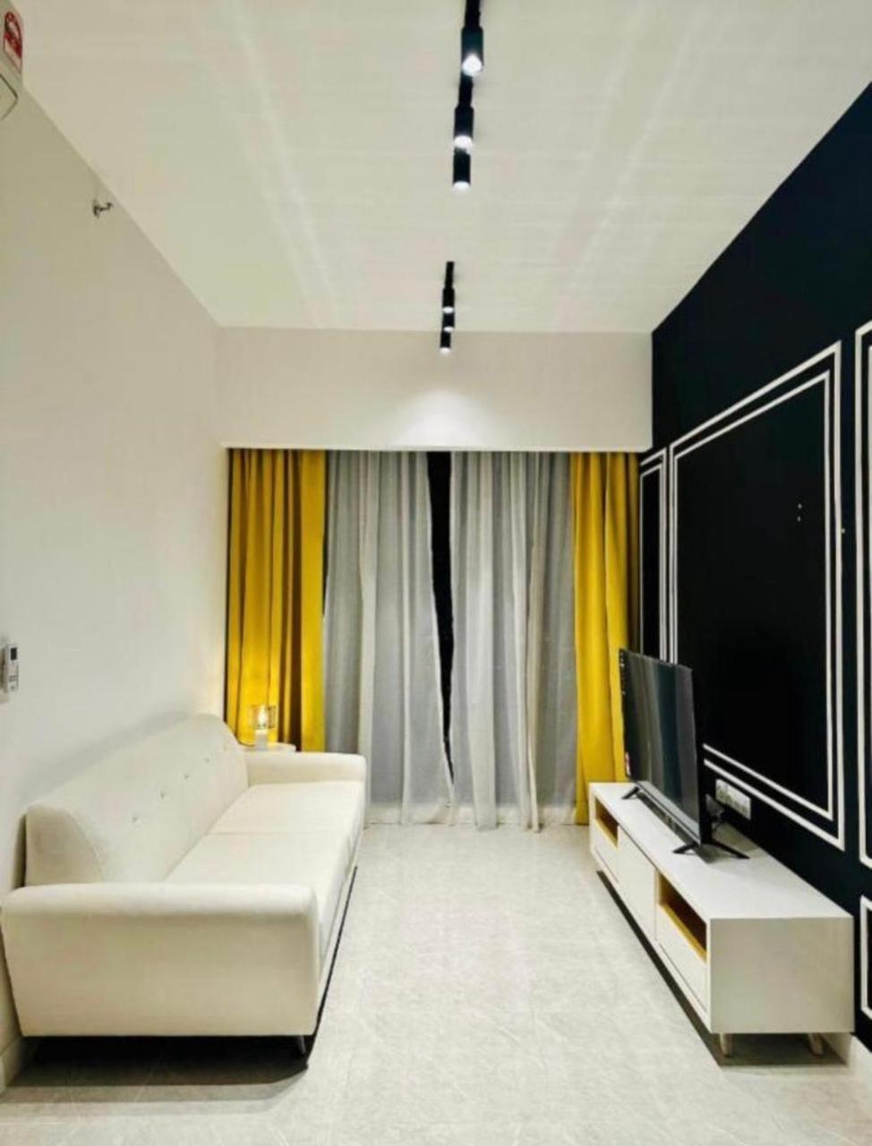 Axon Suites Pavilion By Victory House Kuala Lumpur Exterior photo
