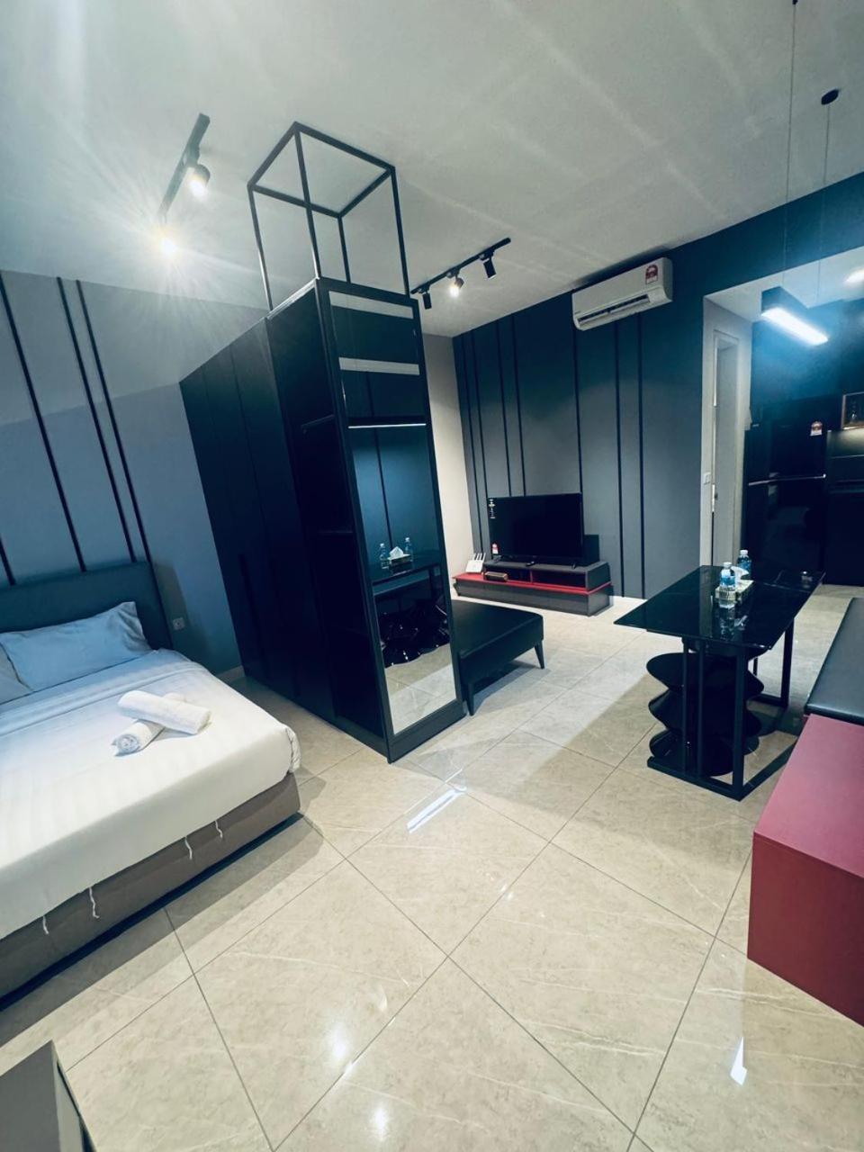 Axon Suites Pavilion By Victory House Kuala Lumpur Exterior photo