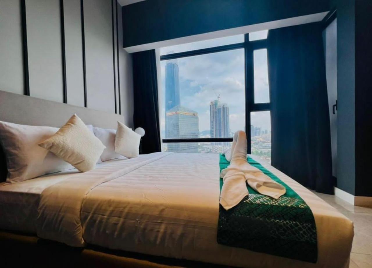 Axon Suites Pavilion By Victory House Kuala Lumpur Exterior photo
