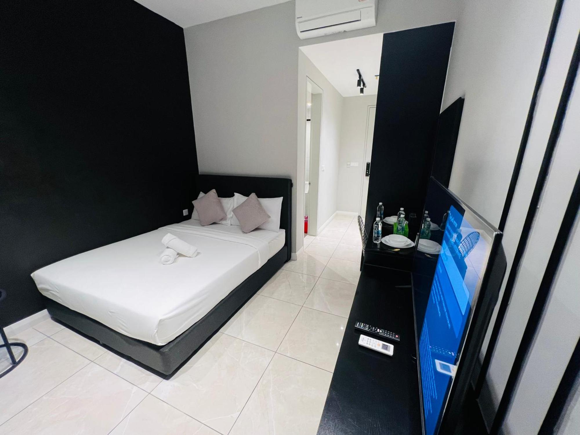 Axon Suites Pavilion By Victory House Kuala Lumpur Exterior photo