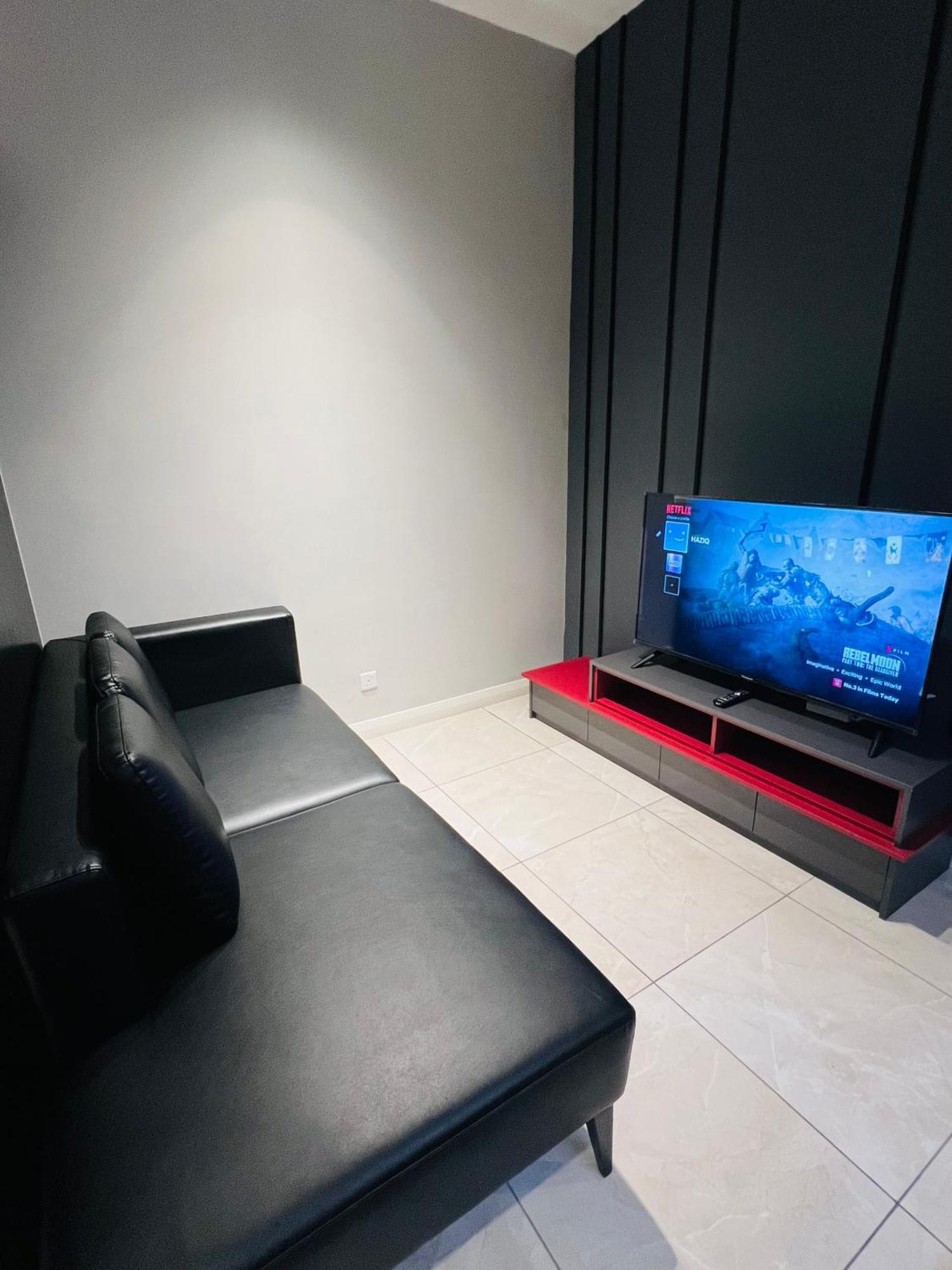 Axon Suites Pavilion By Victory House Kuala Lumpur Exterior photo
